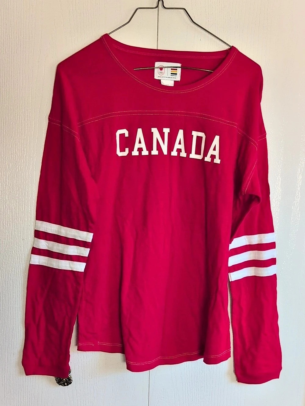 Hudson's Bay Official Olympic Team Canada Hockey Jersey Red & White Medium Like